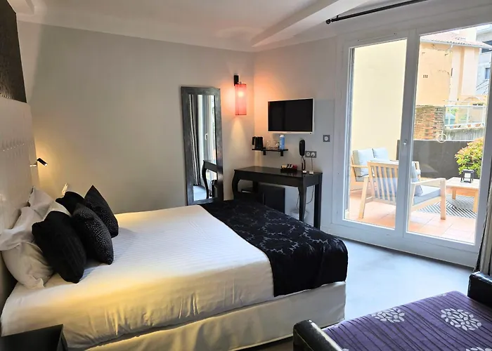 Nyx Boutique Hotel